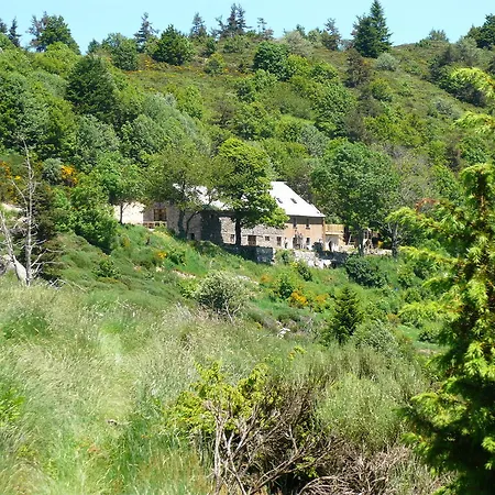 Гостевой дом La Bergerie Du Plateau Cros-de-Georand